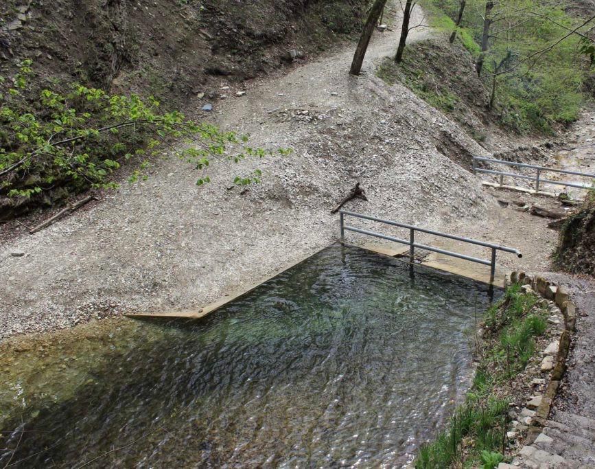 горный бассейн в Тенгинке
